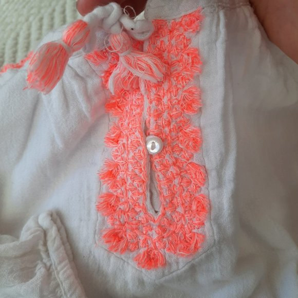 ZARA Top With Embroidery - Size 4 - Picture 4 of 5